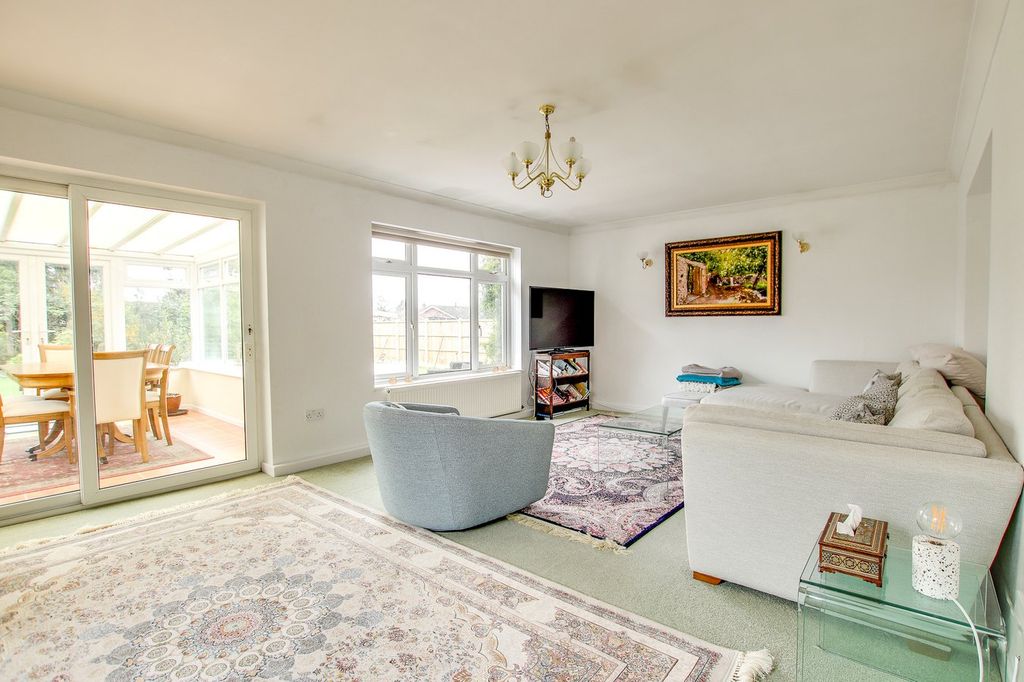 Property photo 3 of 15