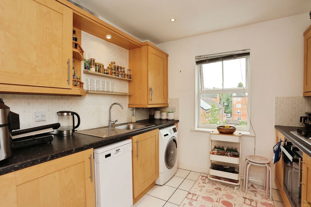 Property photo 3 of 18 Photo