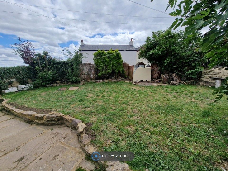 Property photo 2 of 19