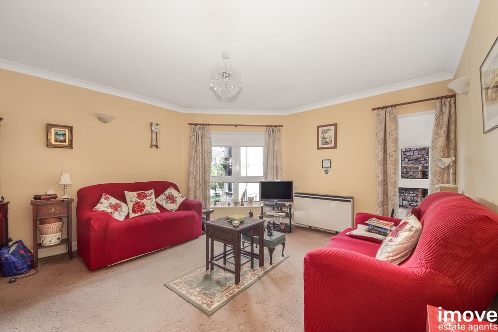 Property photo 2 of 7