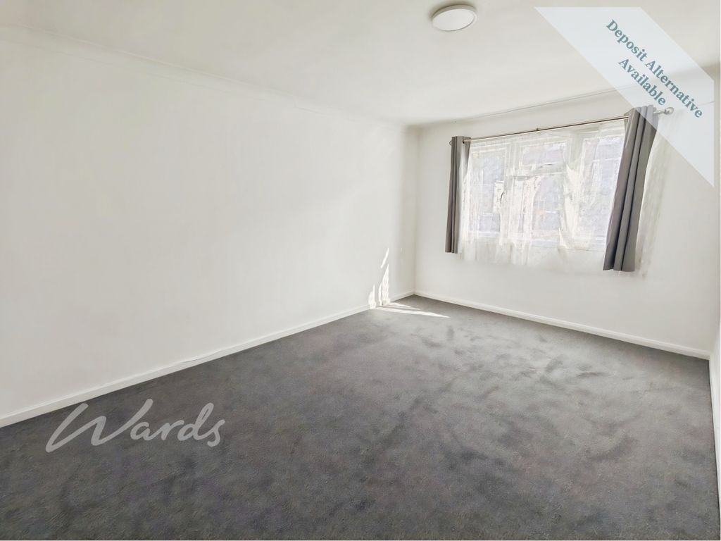 Property photo 3 of 9 Bedroom 1