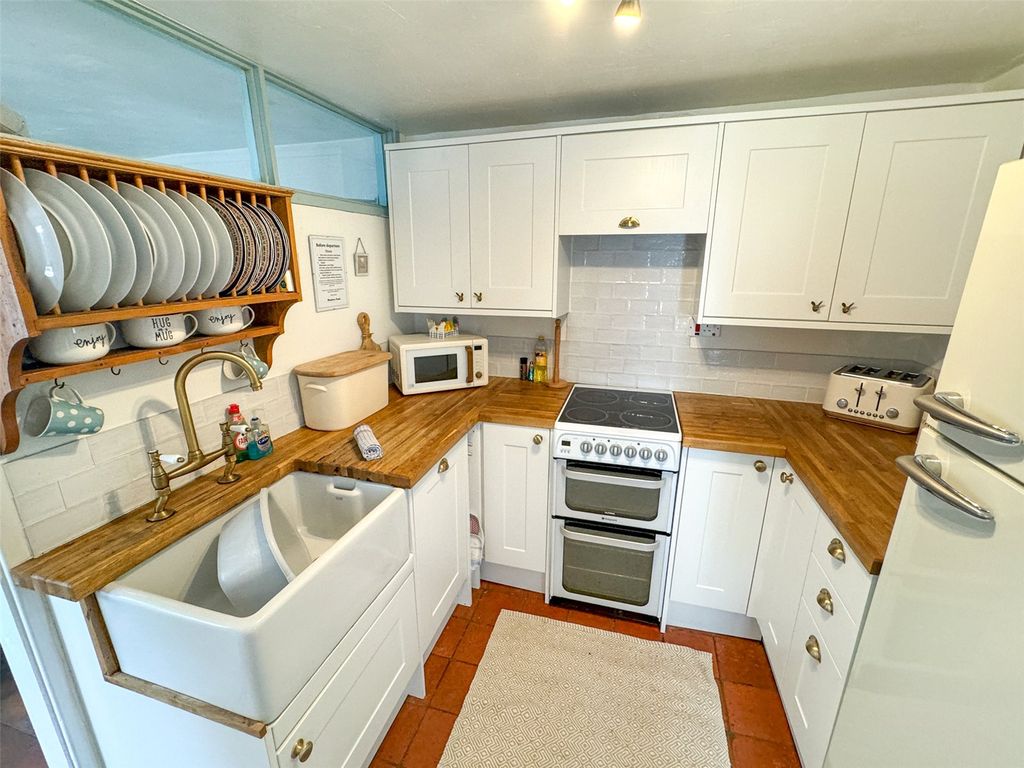 Property photo 2 of 12 Picture No. 03