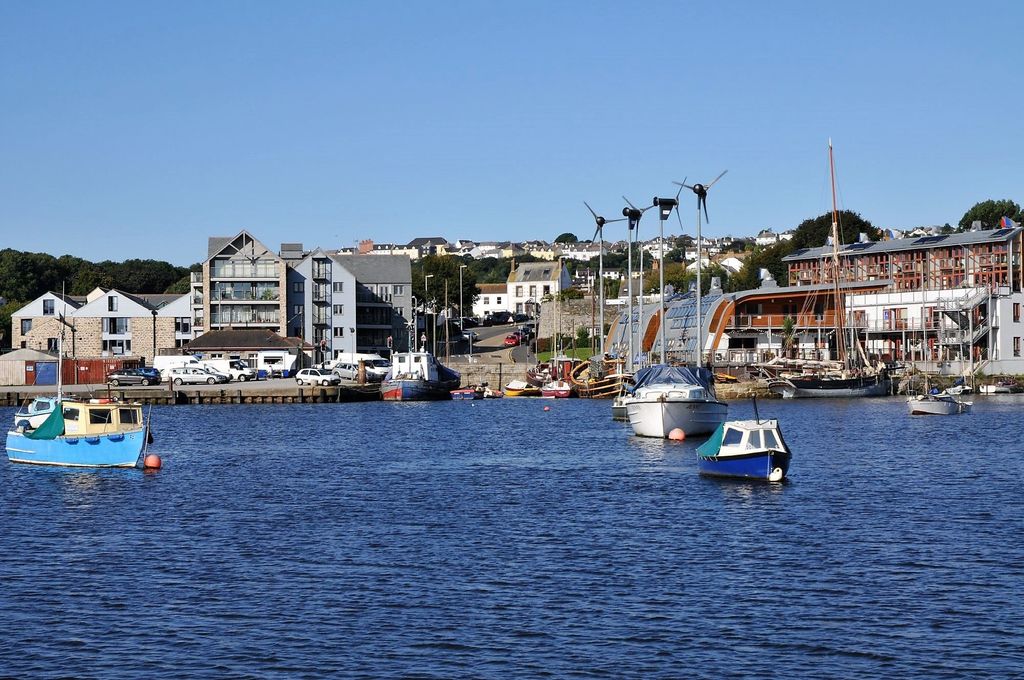 Property photo 3 of 22