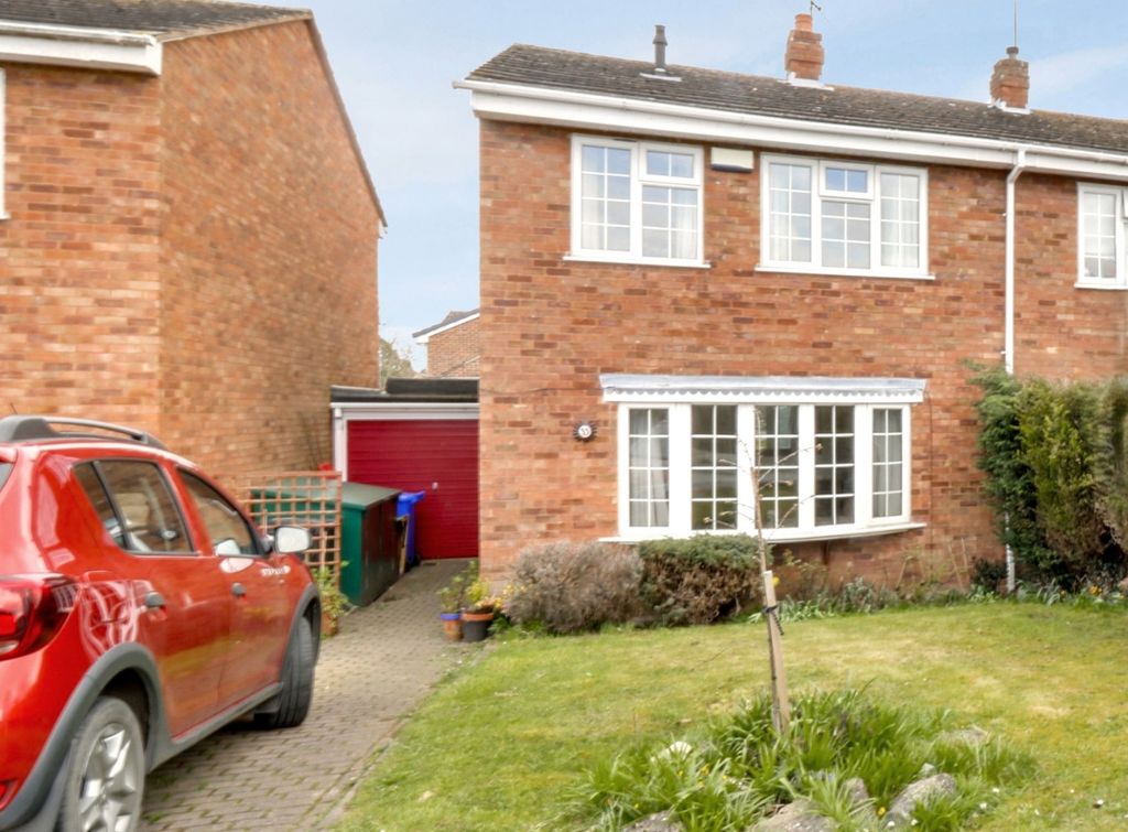 Property photo 2 of 11 Front-1-3