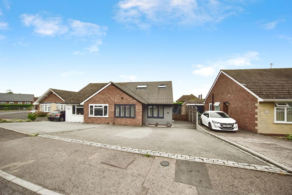 Property photo 1 of 14