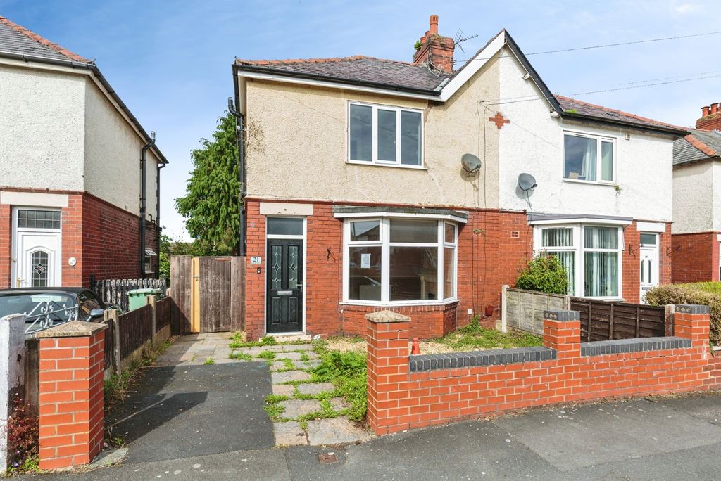 Property photo 1 of 16 Pbox-Img.Jpg