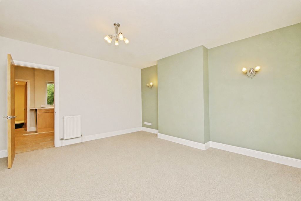 Property photo 3 of 17 Nbp0001
