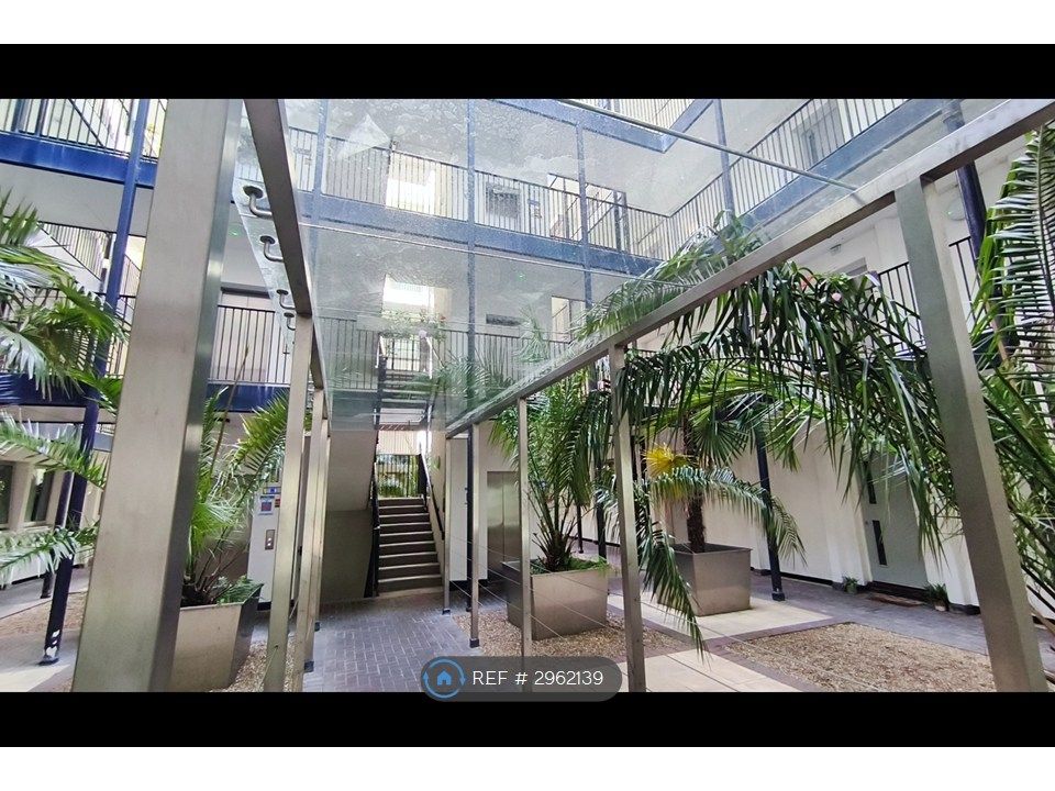 Property photo 2 of 3