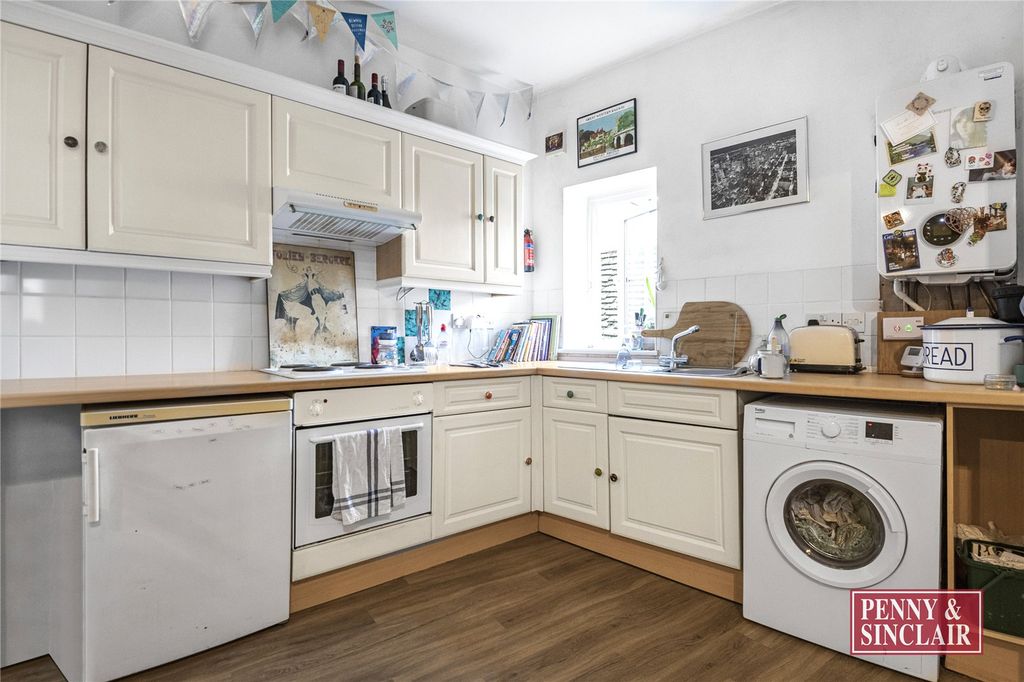 Property photo 2 of 4 Picture No. 09