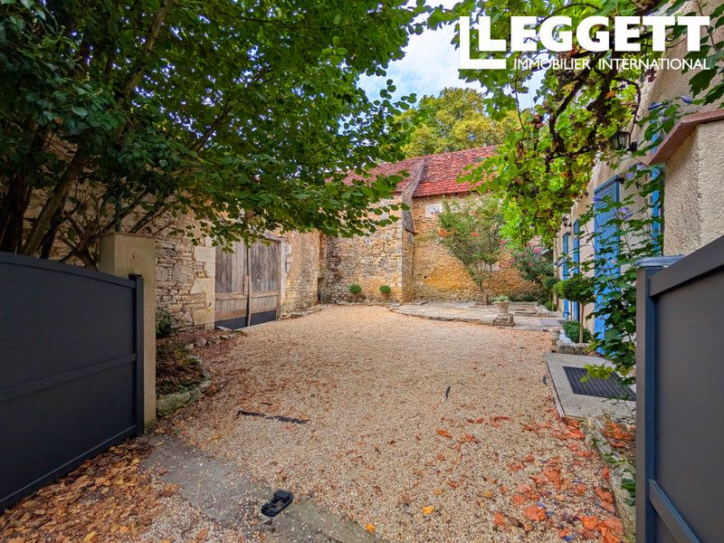 Property photo 2 of 10