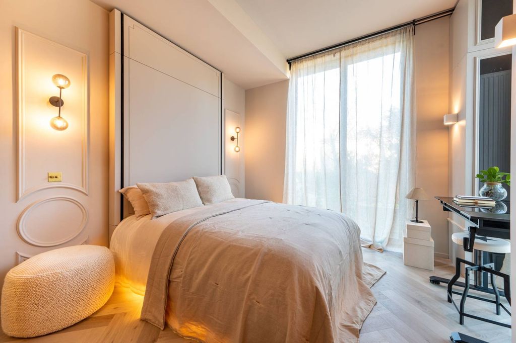 Property photo 1 of 38