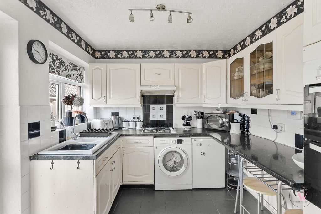 Property photo 3 of 34 Dsc04577.Jpg