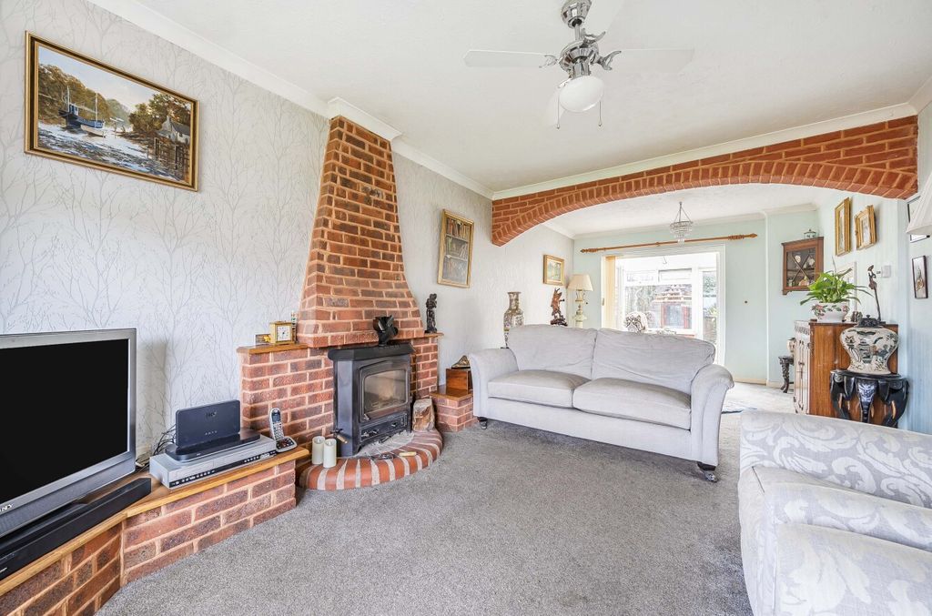 Property photo 3 of 12 Living/Dining Room