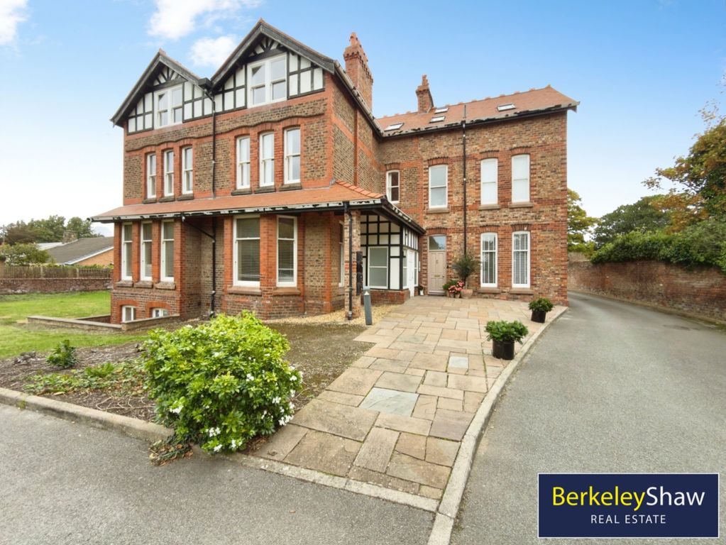 Property photo 1 of 18 Pbox-Img.Jpg