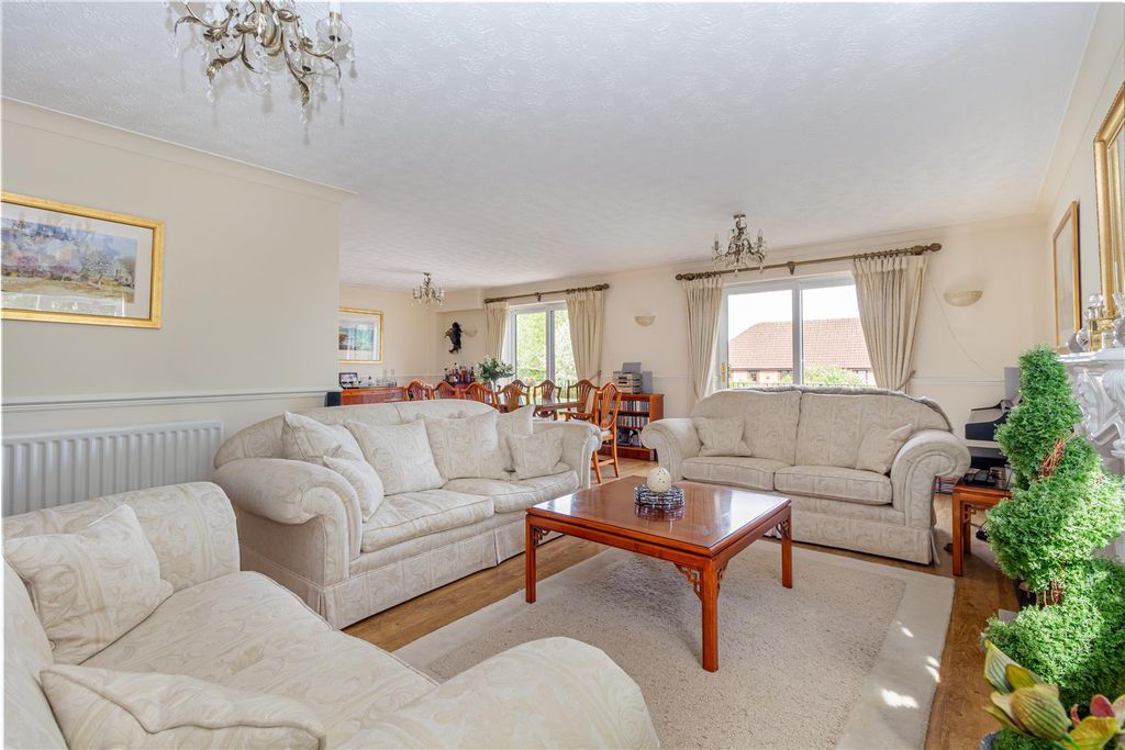 Property photo 2 of 48 Living-Room-4.Jpg