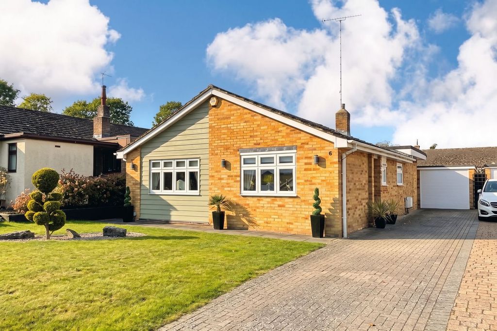 Property photo 1 of 15