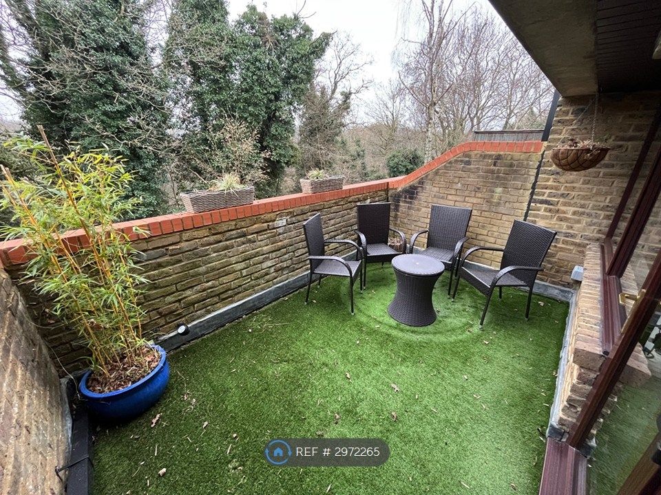 Property photo 3 of 31