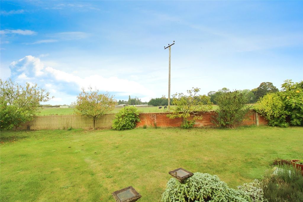 Property photo 2 of 16 2 - Image