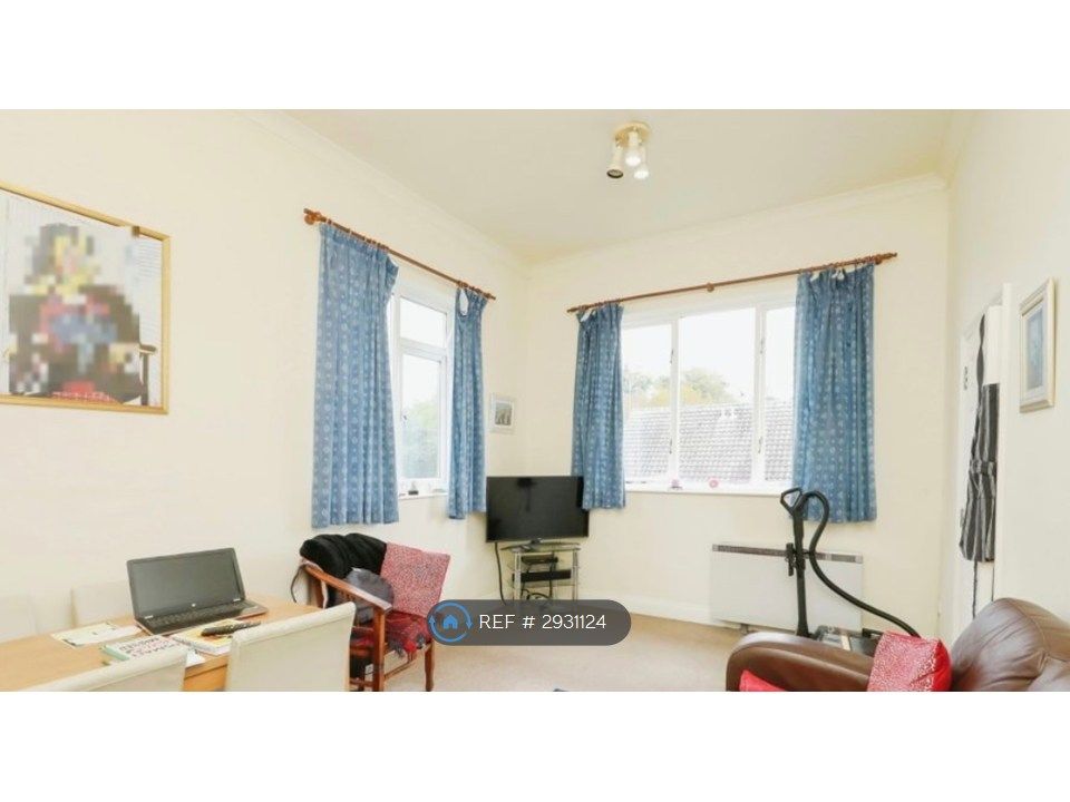 Property photo 3 of 15