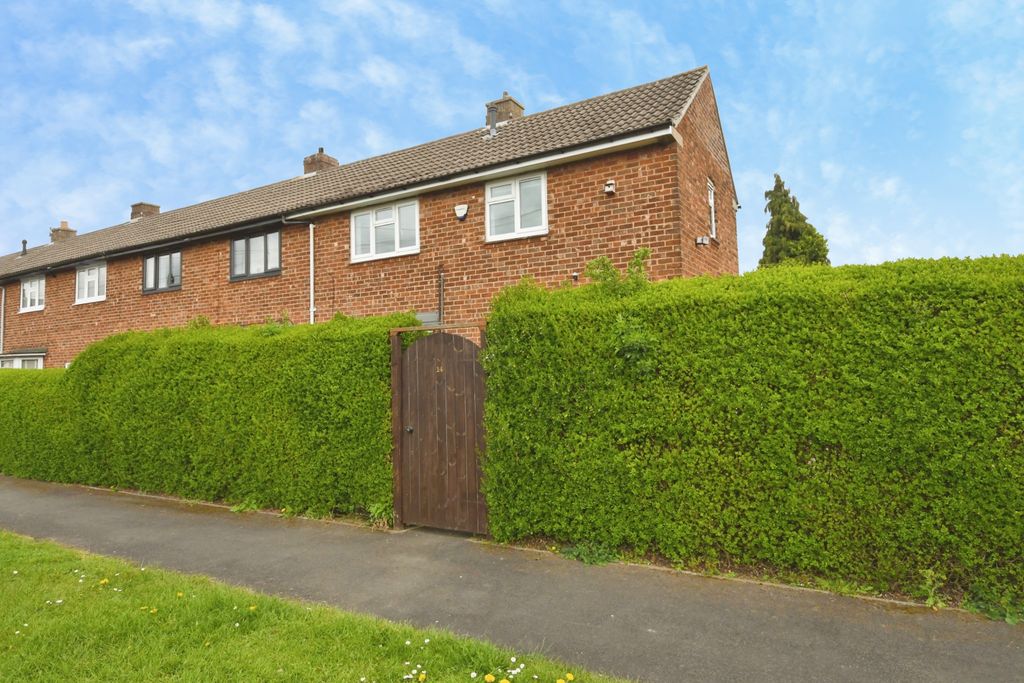 Property photo 2 of 14