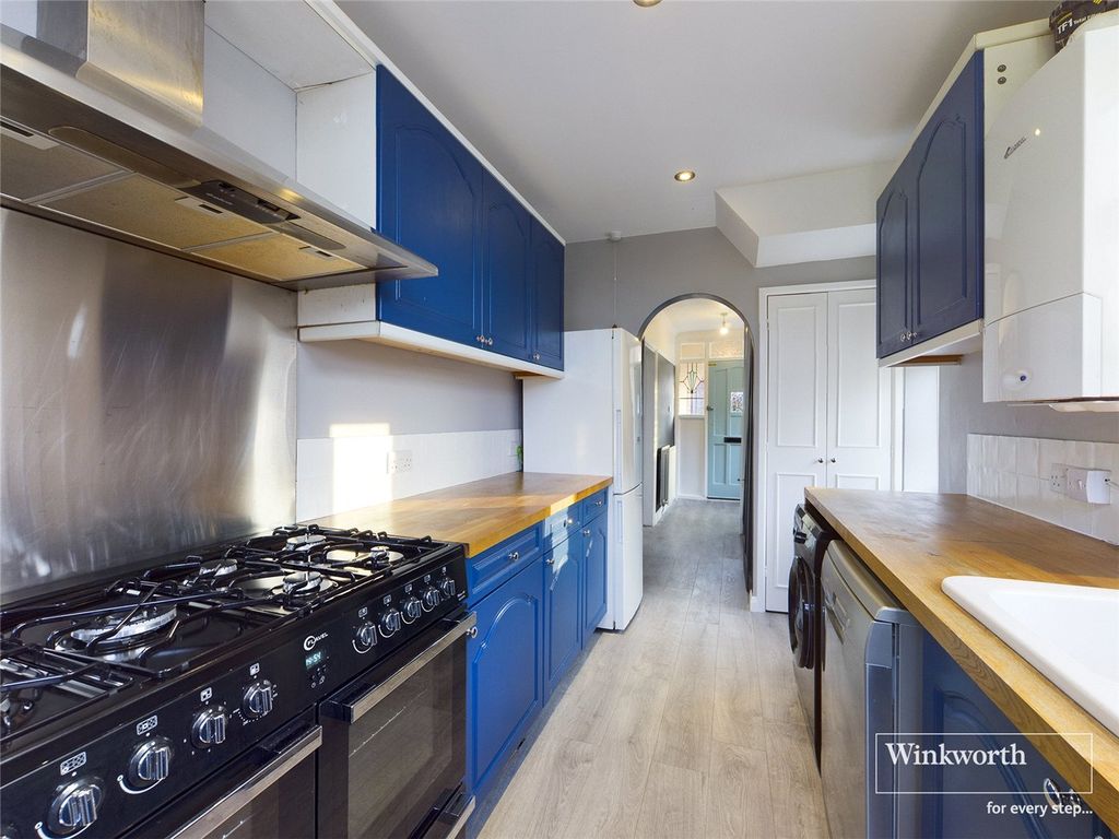 Property photo 2 of 12 Picture No. 22