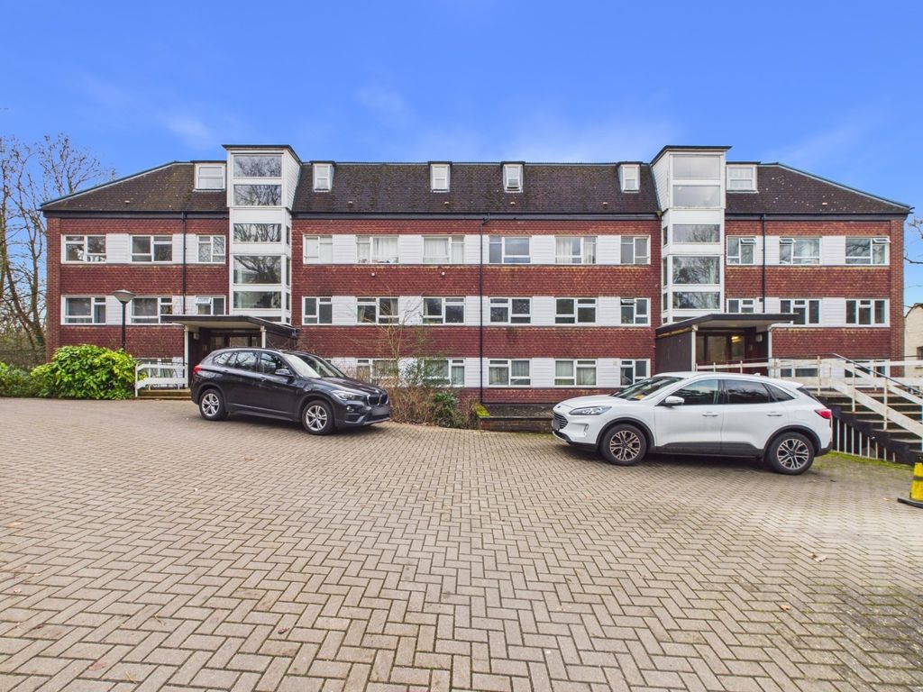 Property photo 1 of 15 5373320