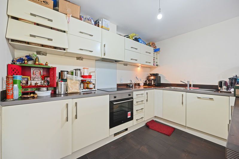 Property photo 3 of 12 Photo 8