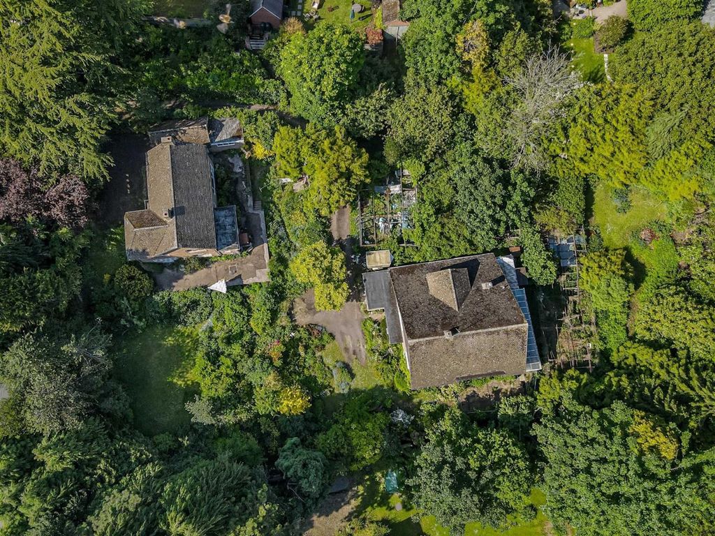 Property photo 2 of 13 75 Albert Rd South1.Jpg