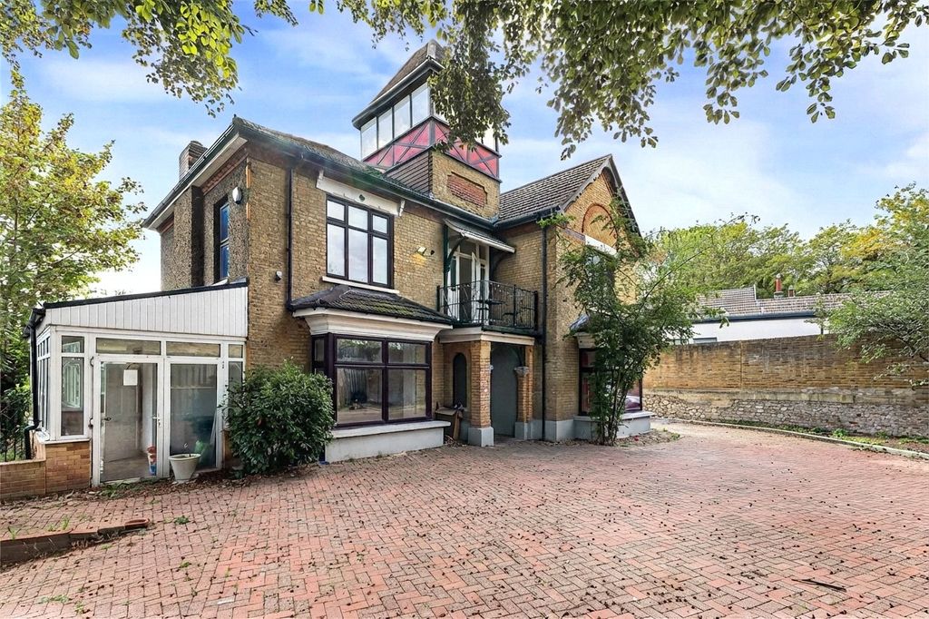 Property photo 1 of 30 Picture No. 83
