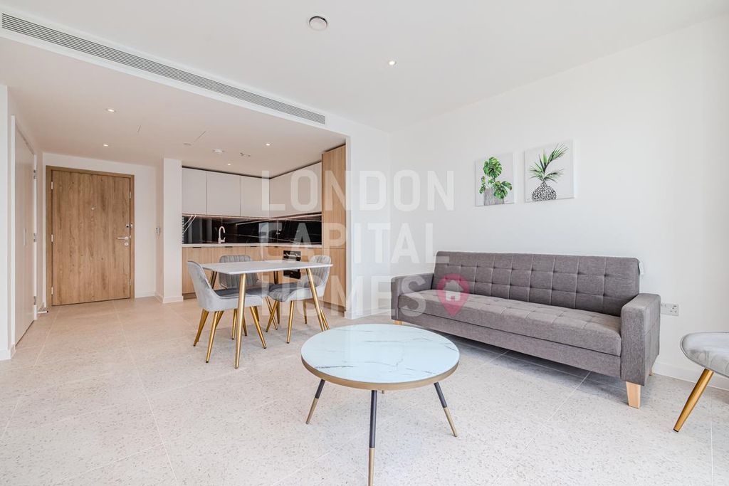 Property photo 2 of 14 23091819.Jpg