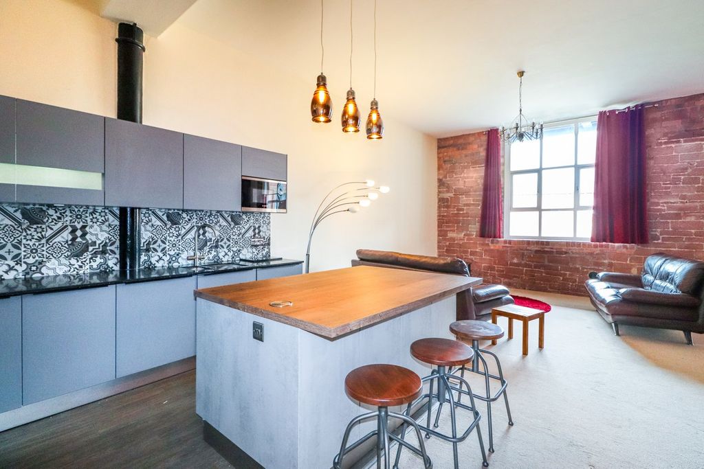 Property photo 2 of 14 Open Plan Lounge/Kitchen