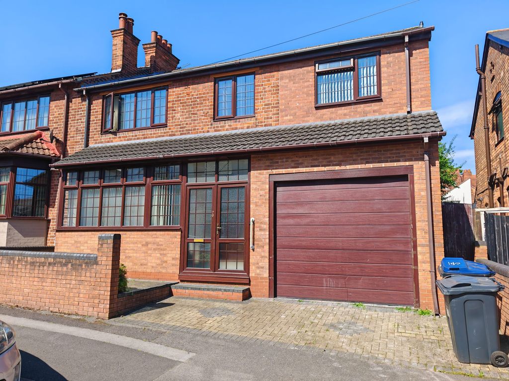 Property photo 1 of 24