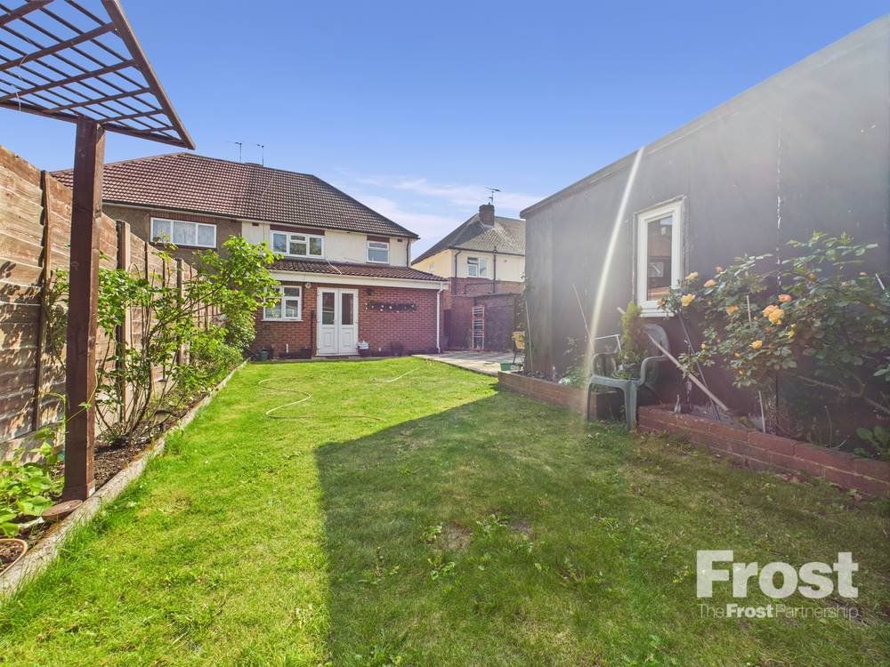 Property photo 3 of 12 Picture No. 10