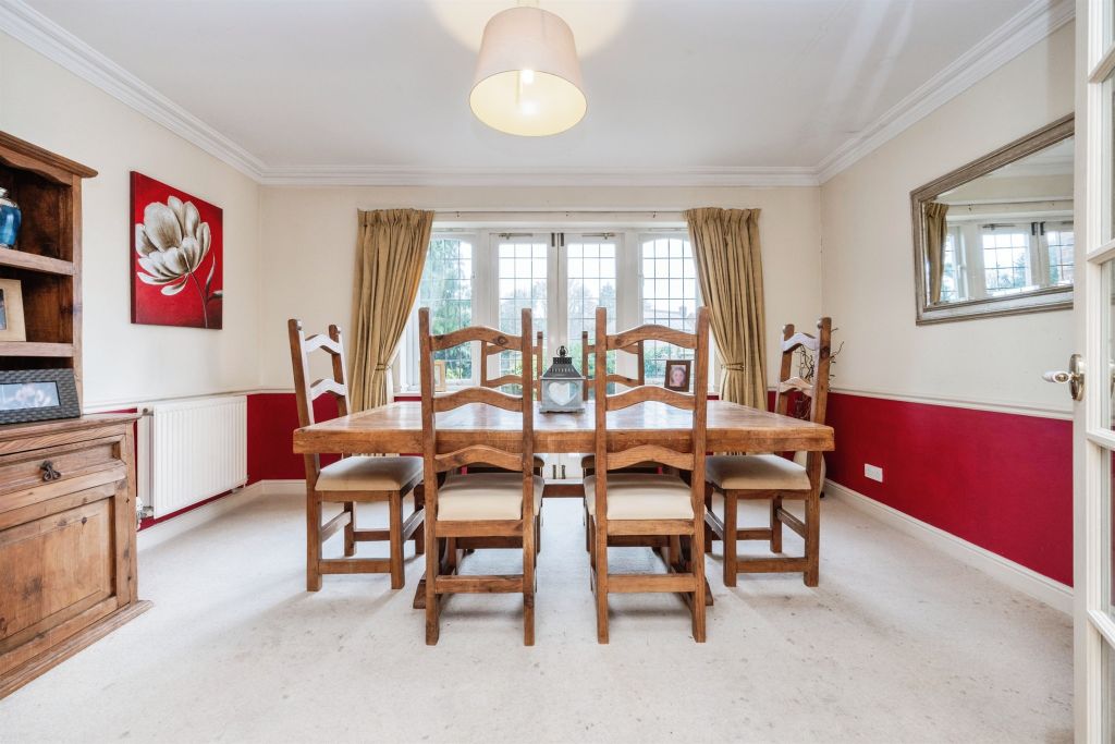 Property photo 3 of 16