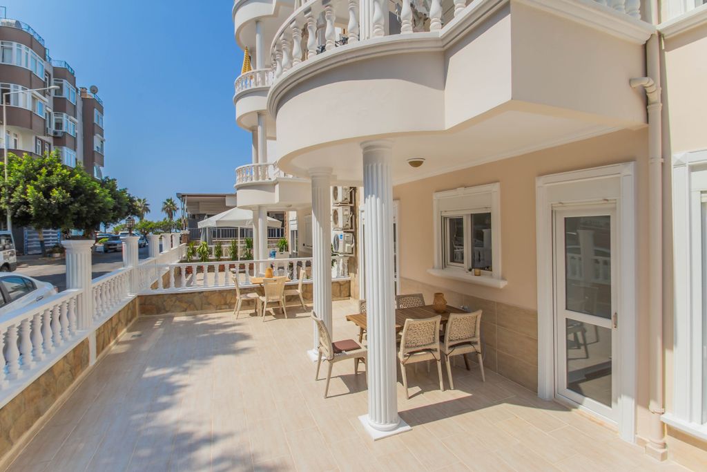 Property photo 3 of 17 Sophisticated Alanya Apartment For Sale Â€“ Large Balcony/Terrace