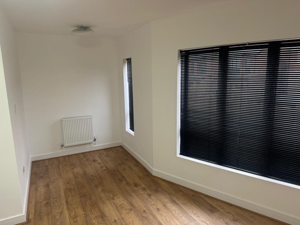 Property photo 3 of 15 Gallery