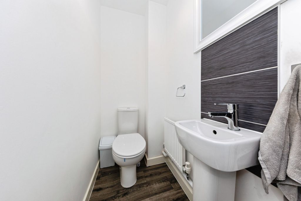 Additional image 7 of 3 bed detached house for saleHeol Y Plas, Carway, Kidwelly, Carmarthenshire SA17