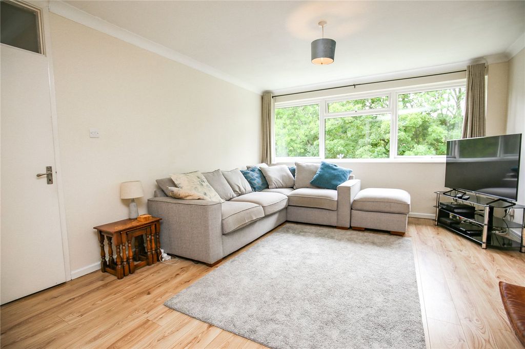 Property photo 3 of 12 Picture No. 12
