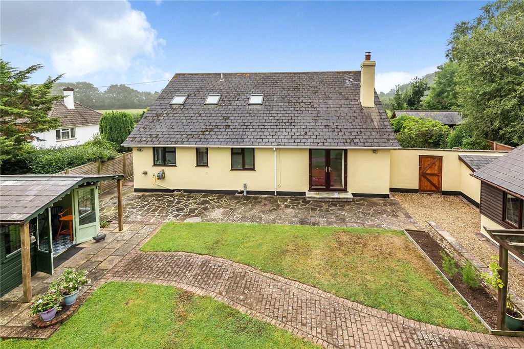 Property photo 3 of 20 Picture No. 26