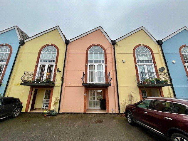 Property photo 1 of 17 Picture No. 02