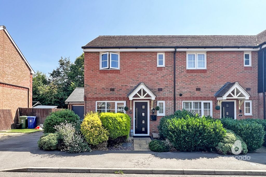 Property photo 1 of 15 3946892