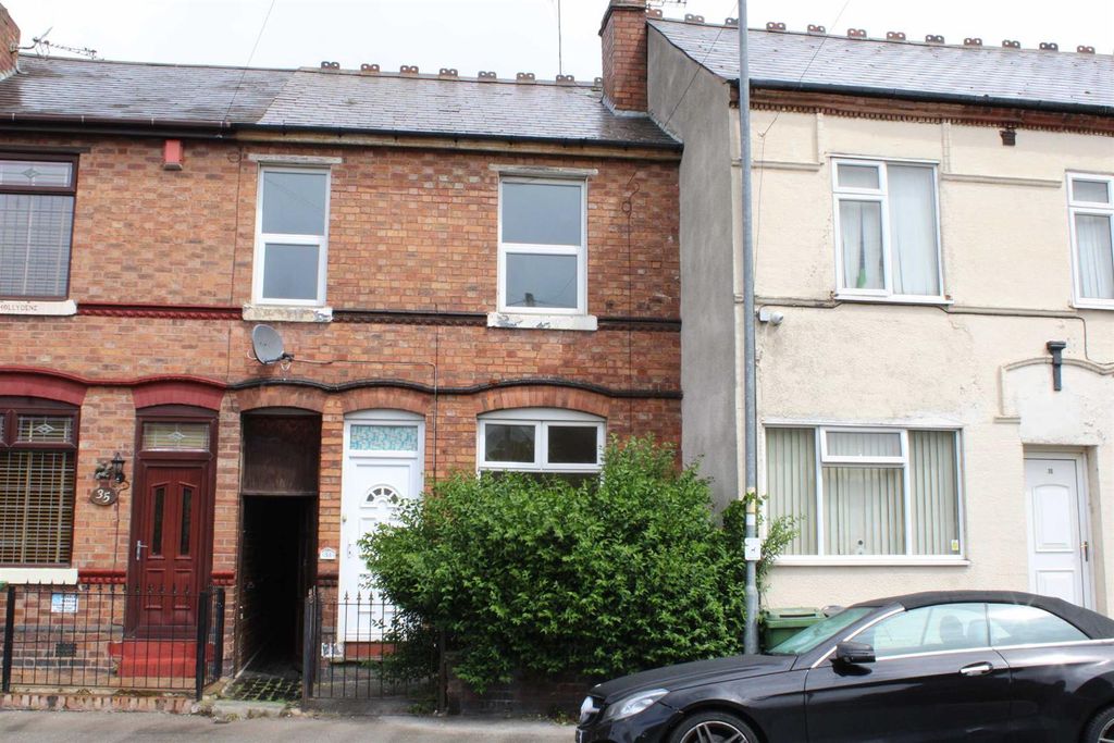 Property photo 1 of 8