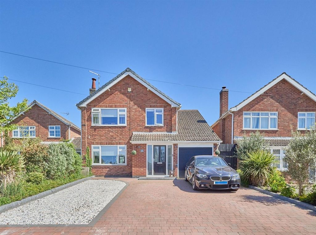 Property photo 1 of 24 Park Vw Sharnford_26.Jpg