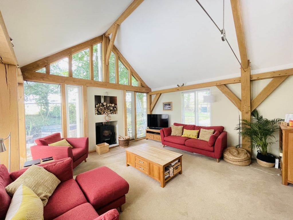 Property photo 2 of 24