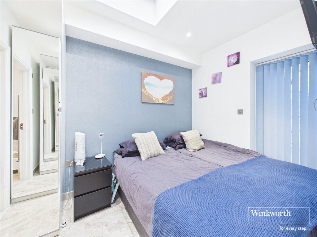 Additional image 24 of 7 bed detached house for saleEdgwarebury Lane, Edgware HA8