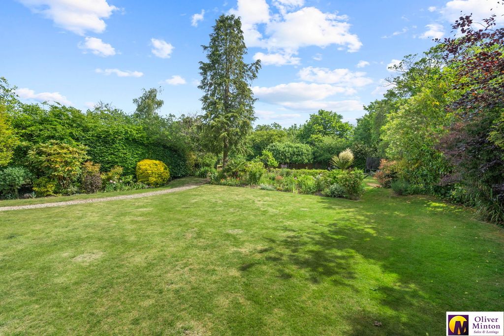 Property photo 3 of 49