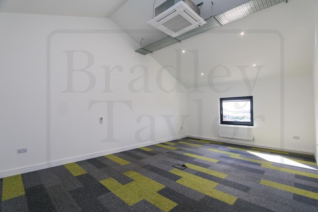 Property photo 1 of 6 Img_0518.Jpg