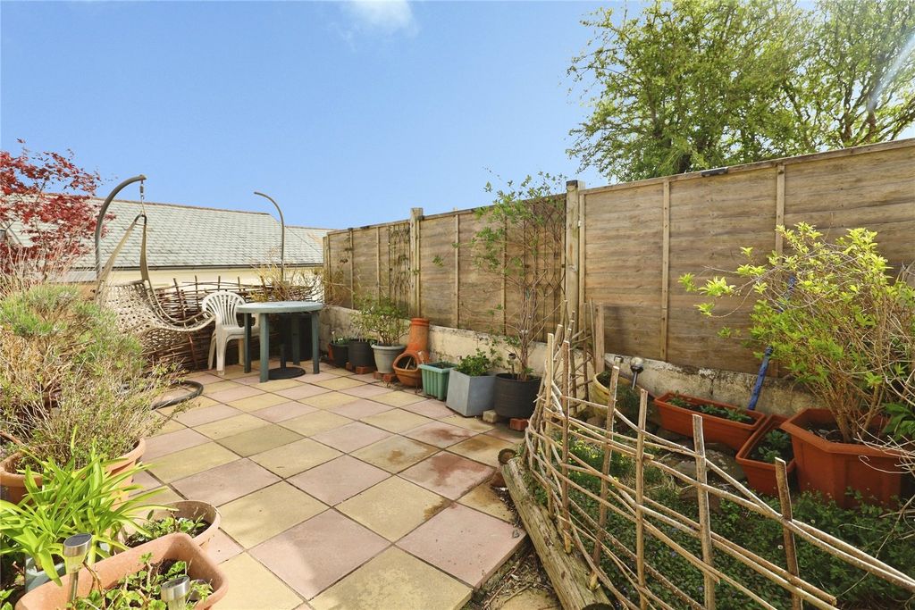 Property photo 2 of 12 Picture No. 04