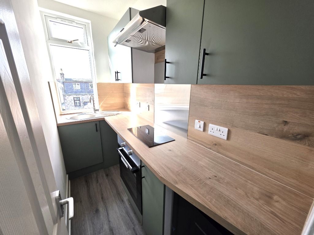 Property photo 1 of 8 Photo 1