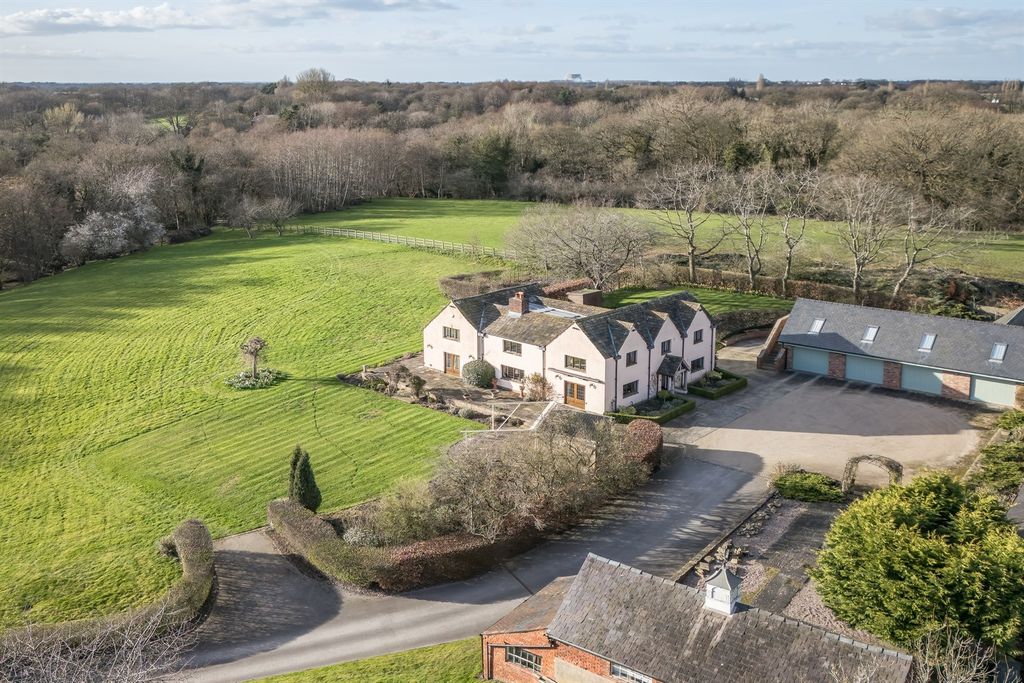 Property photo 1 of 48 (Main)